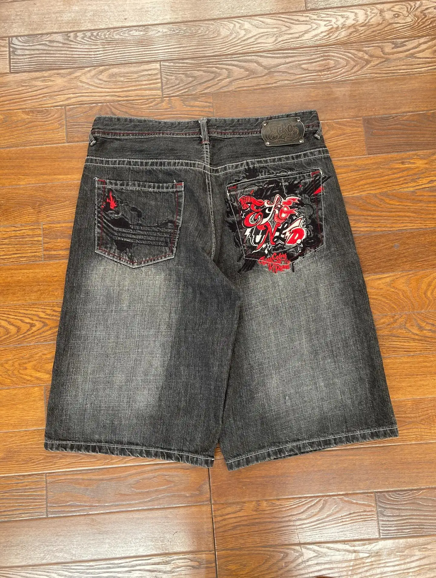 American Washed Ecko Denim Shorts Mens Hip-hop Rock Street Fashion Pattern Straight Pants Harajuku Trend Wide Pants