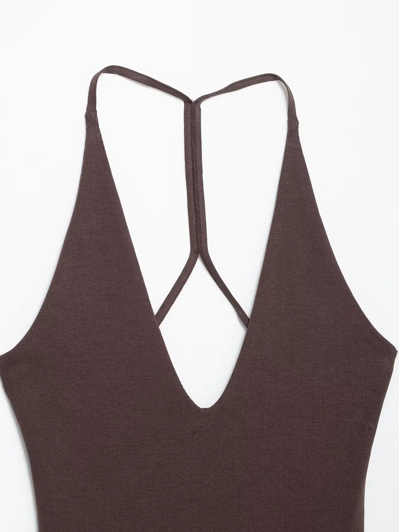 RARA 2025 بدلة نسائية برقبة رسن مع تصميم عميق على شكل حرف V من الأمام والخلف متقاطع لمظهر مثير وأنيق