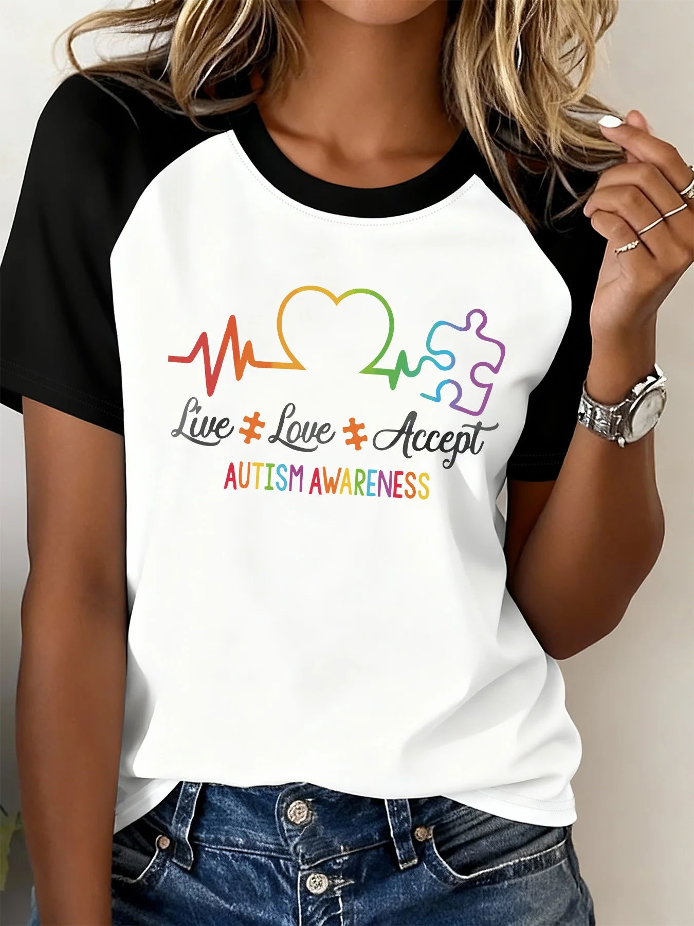 Fashionable T-Shirt with Black and White Color Combination, Heart Puzzle Rainbow Print, Raglan Sleeve T-Shirt, Autism Awareness Themed Casual Top