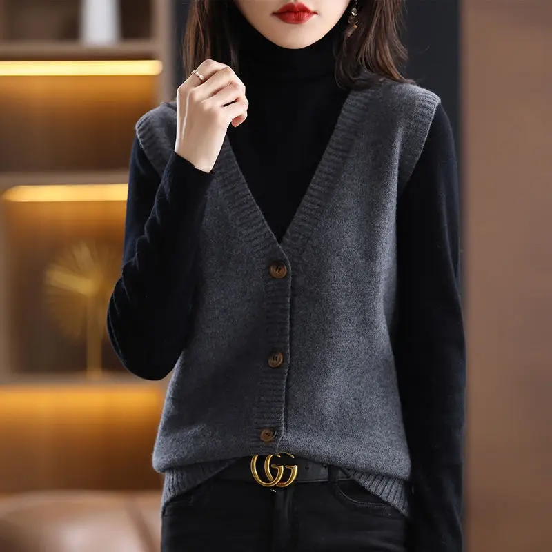 Women Clothing Autumn Winter Korean Fashion V Neck Sleeveless Button Knitted Sweater Vest Casual Solid Loose Outerwear Waistcoat