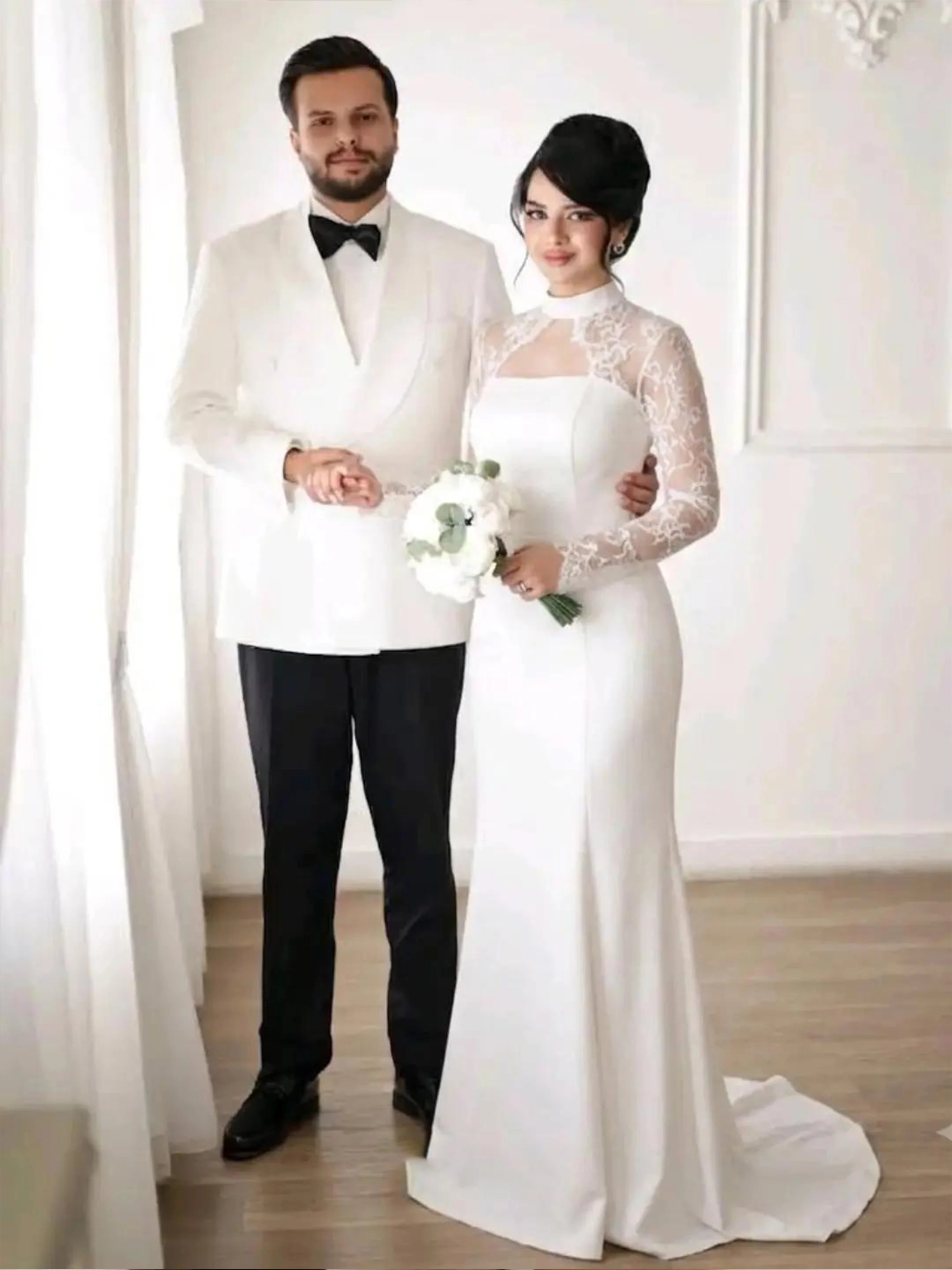 High Neck Keyhole Mermaid Wedding Dresses Long Sleeves Satin Bridal Gown Elegant Fit Plus Size For Bridal Ceremony Customized