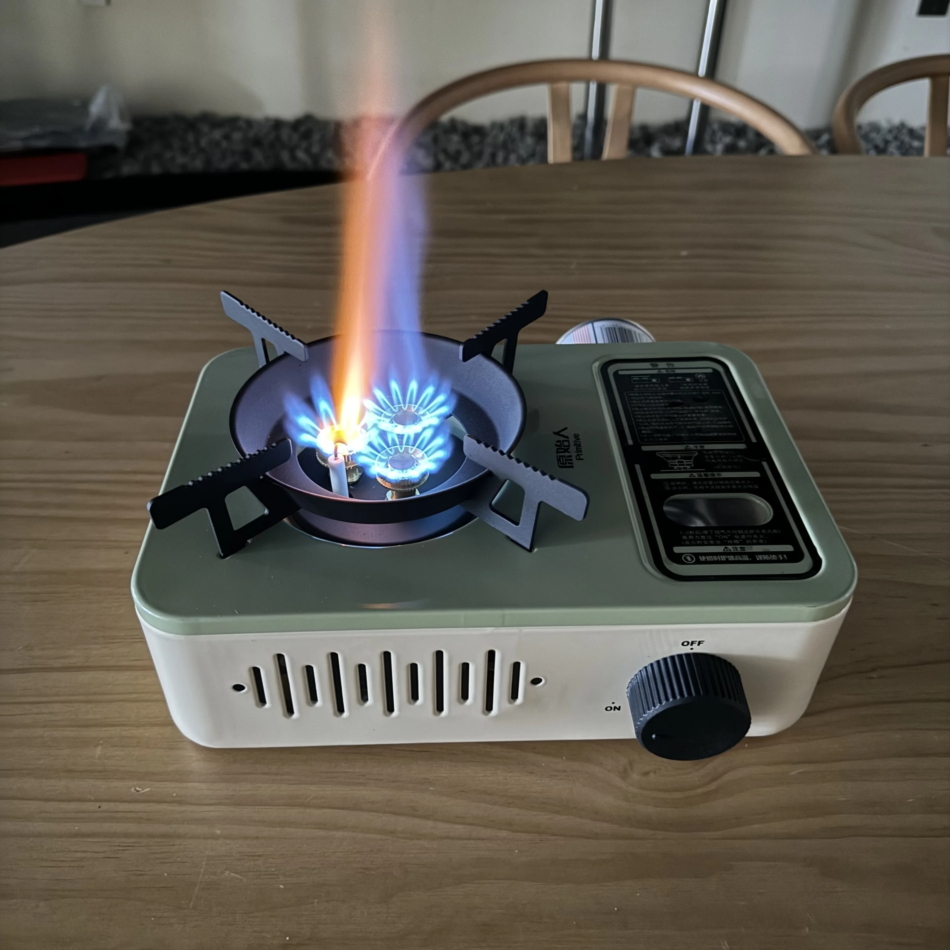 rechaud-a-gaz-butane-miniature-et-portable-personnalisable-pour-le-camping-en-plein-air-les-pique-niques-la-cuisine-en-acier-metallique-manuel-ideal-pour-les-voyages