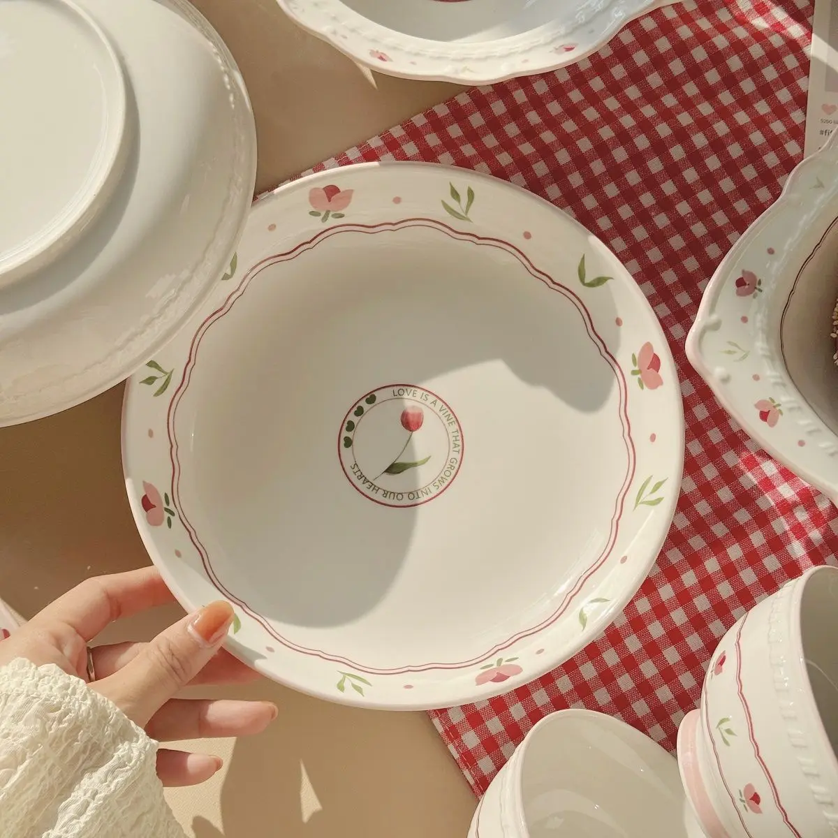 Assiette en céramique domestique, nouveau motif Floral, plats de dîner de couleur sous glaçure, lettre de Style chinois, vaisselle de fruits esthétique