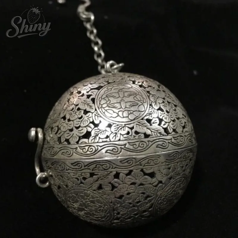 Exquisite Antique Copper Aromatherapy Ball Hollow Mini Home Incense Ball Backflow Incense Burner Sachet Ball Pendant Tea Ceremon