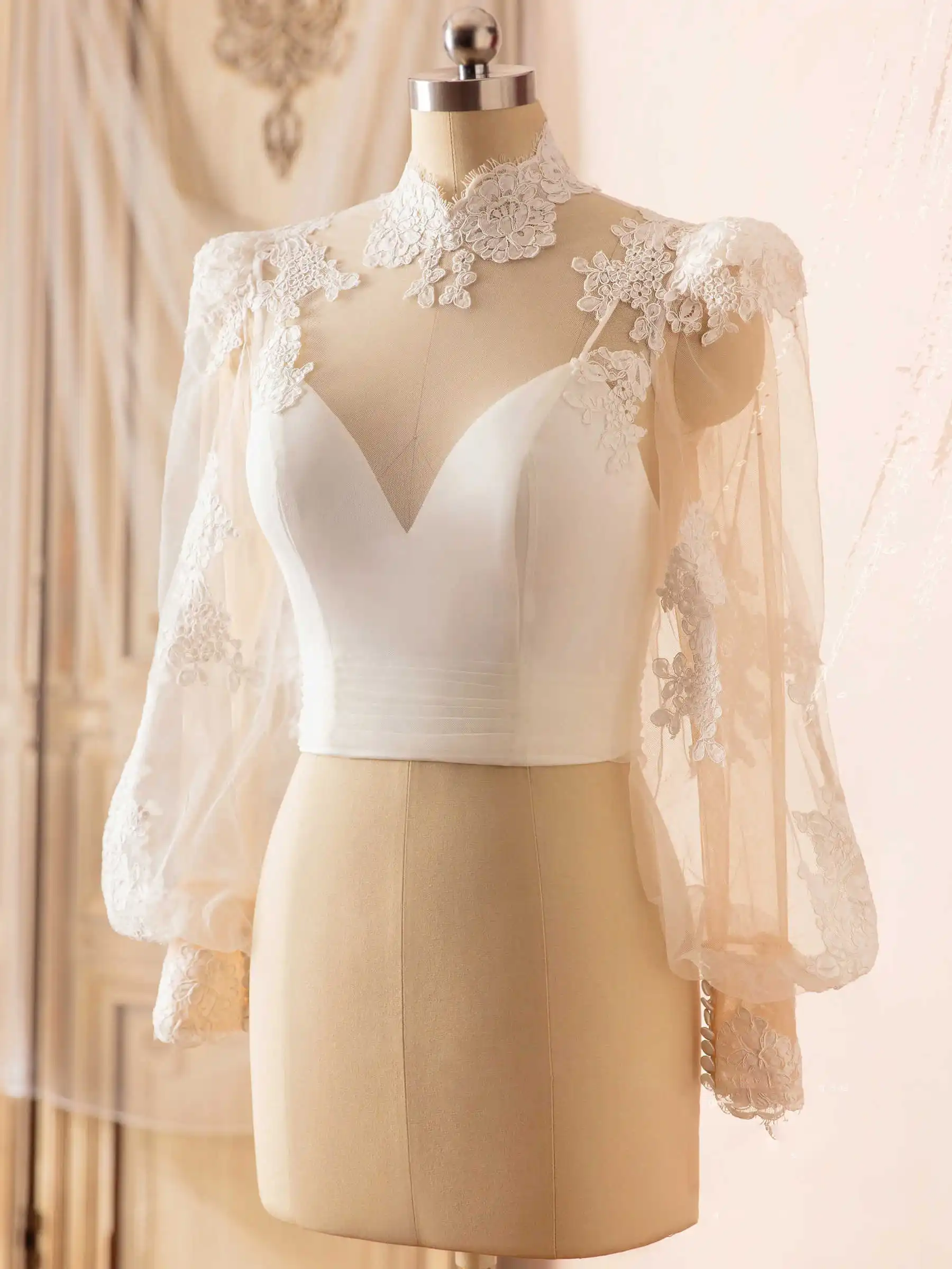 Elegant Lace Appliques Bridal Overlay High Neck Sheer Long Sleeve Button Wedding Accessories болеро кружевное Customized