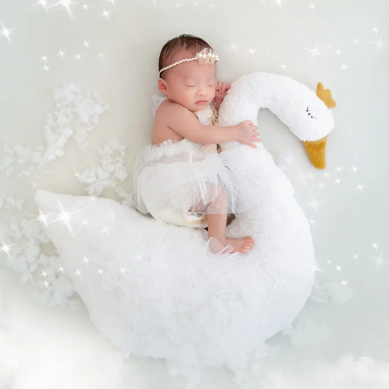 

Newborn Photography Props 2022 Baby Girl Clothes Soft Swan Cushion Pillow Baby Accessories Bebe Photo Props Princess Dress Hat