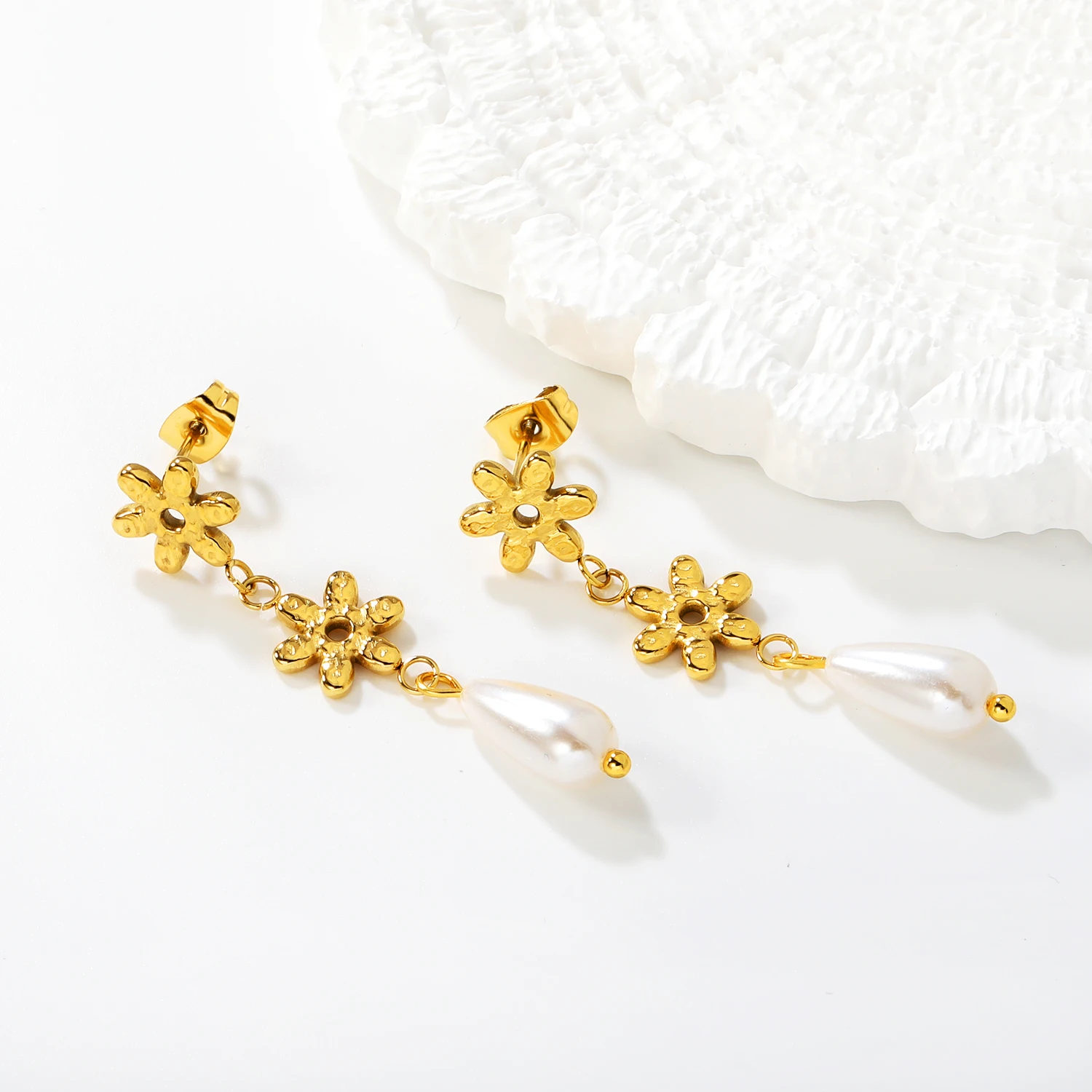 Klassische Edelstahl-Blumen-Perlen-Ohrhänger für Damen, perfekt für Verabredungen, Verlobungen, Geburtstage, exquisites Schmuckgeschenk
