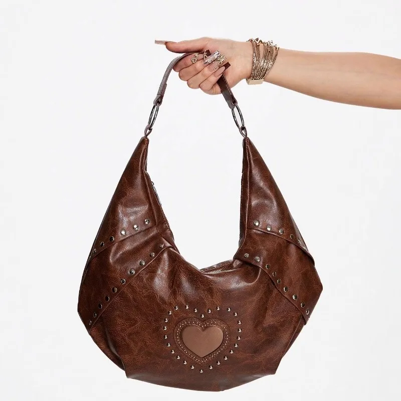

Retro Rivet Design Women's Shoulder Bag Large-capacity Soft Leather Motorcycle Texture Trendy Handbag Heart Pattern Shopping Bag