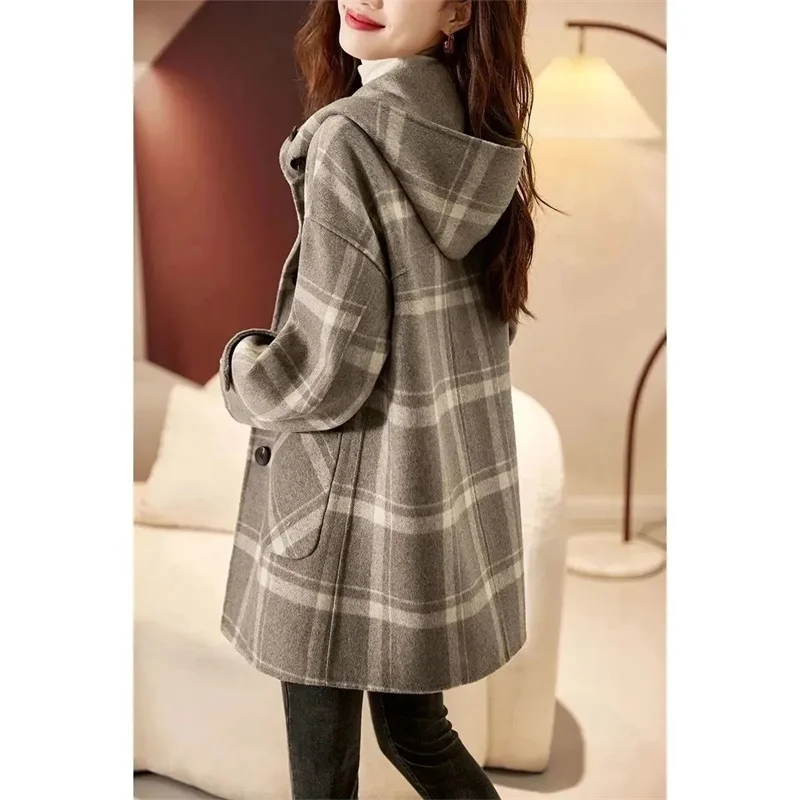 2023 Spring Autumn New Women Fashion Korean Version With Slender and Versatile Temperament Checkered Contrast Panel Woolen Coat