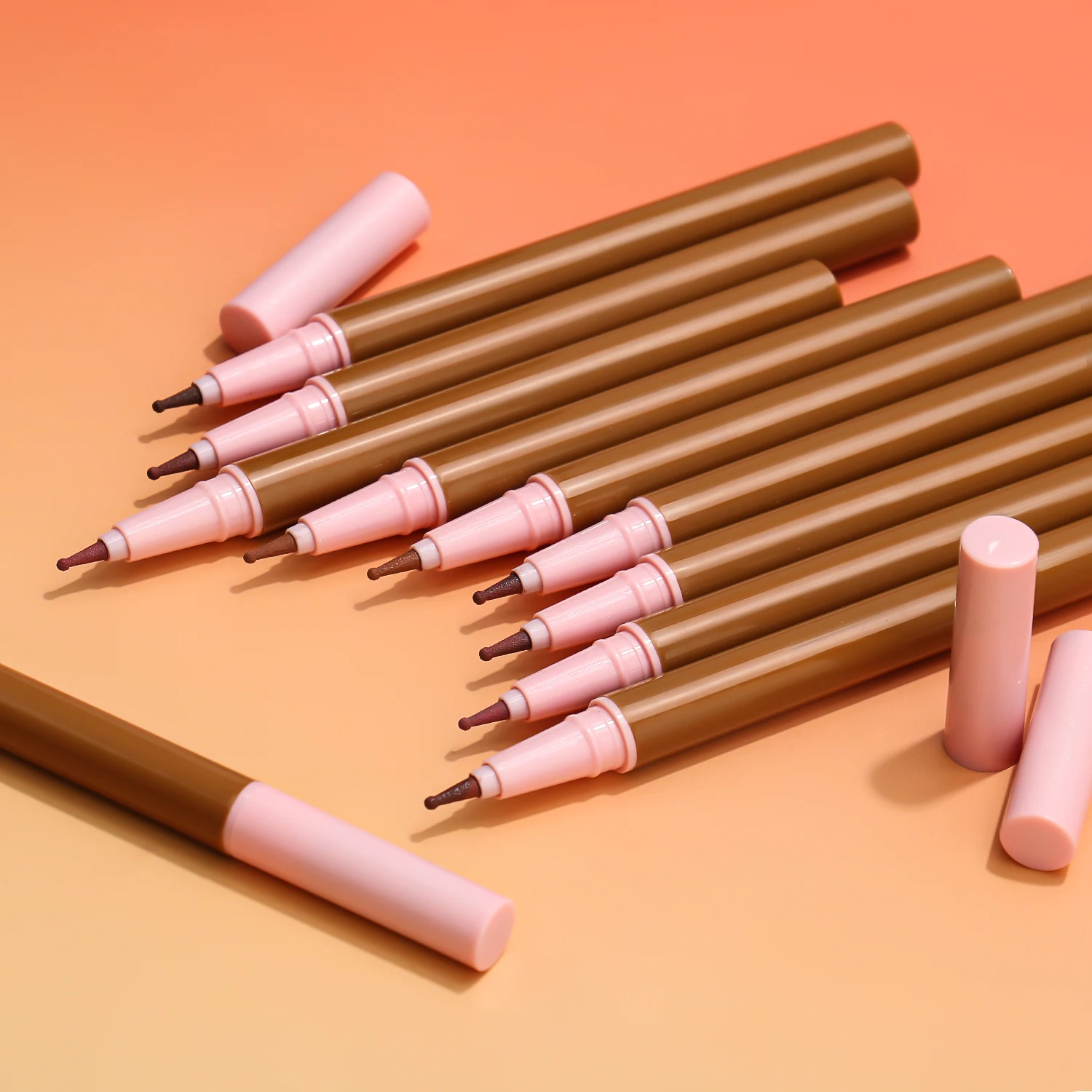 Aangepaste logo lipliner private label 5-kleuren groothandel vloeistof mat glad waterdicht natuurlijke langdurige make-up dierproefvrij