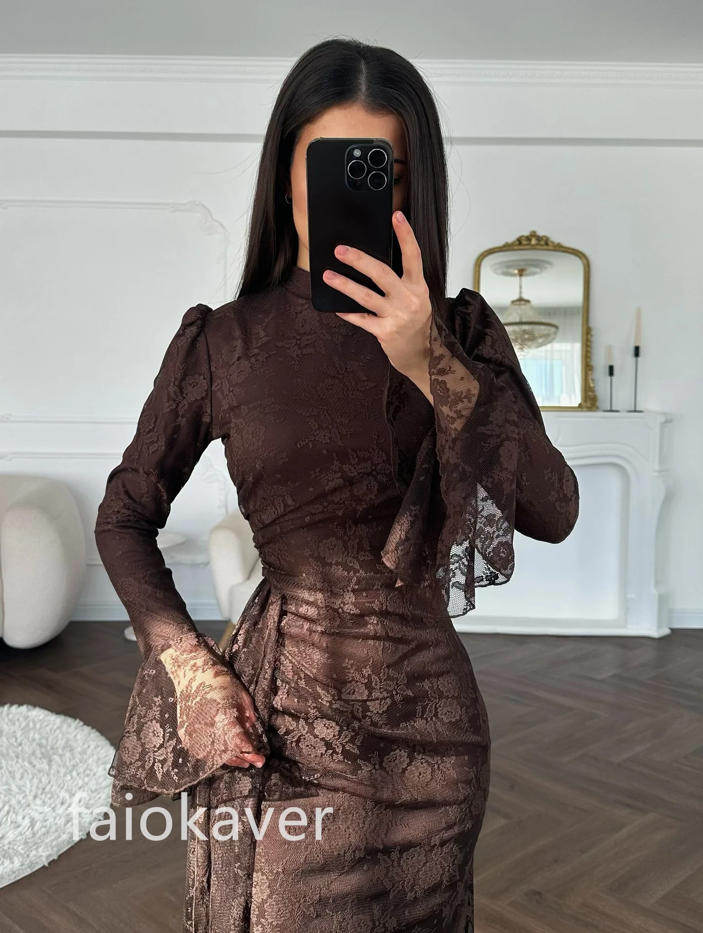 Charming Coffee Evening Dresses Romantic Lace Long Sleeves Prom Gowns High Neck Floor Length Customized Special Occasion Dress