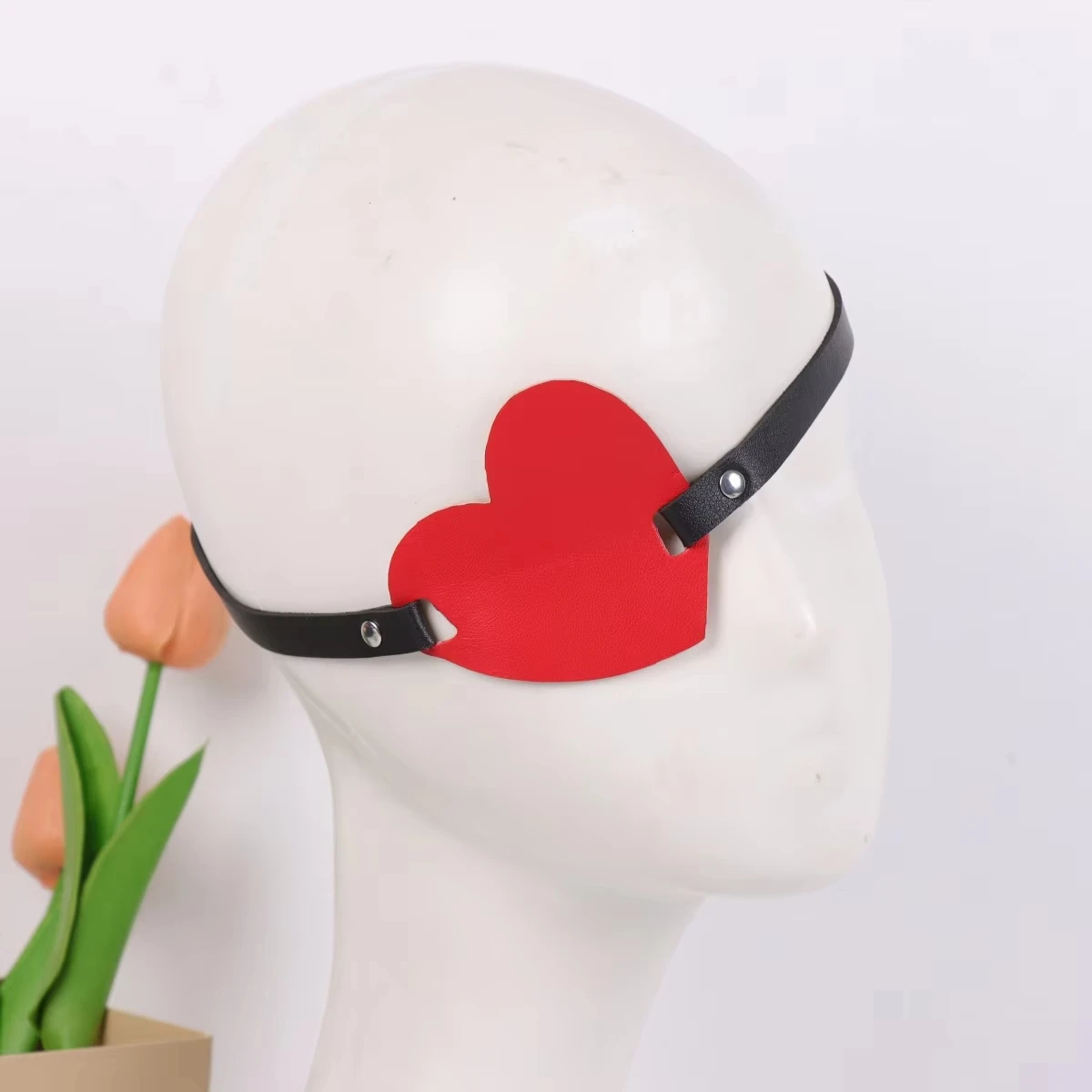 คอสเพลย์ผ้าปิดตาหัวใจสีแดง, ผ้าปิดตาหนังแบบกอธิคสำหรับผู้ชาย, ของขวัญวาเลนไทน์สำหรับเขา