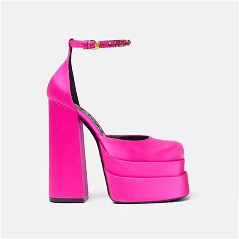 

New Women's Summer Sandals Sexy Thi High Heels Faionable Flat Heel PVC Upper Layered Pig Skin Inner