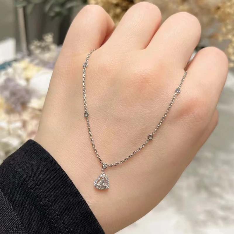

Women's Fashion Jewelry S925 Silver Classic Heart Pendant Necklace French High-end Luxury Accessories Party Holiday Gift