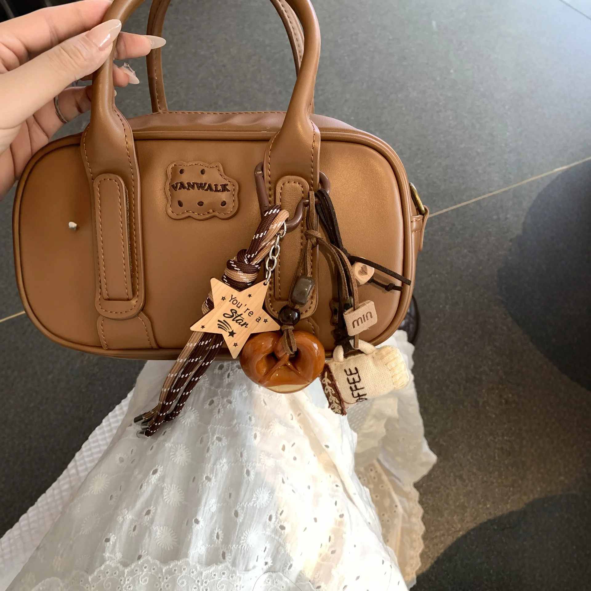 Cute Alkaline Water Coffee Bag Pendant Maillard Star Keychain Decoration Brown Bread Pendant Autumn Winter Key Chain New Pendant