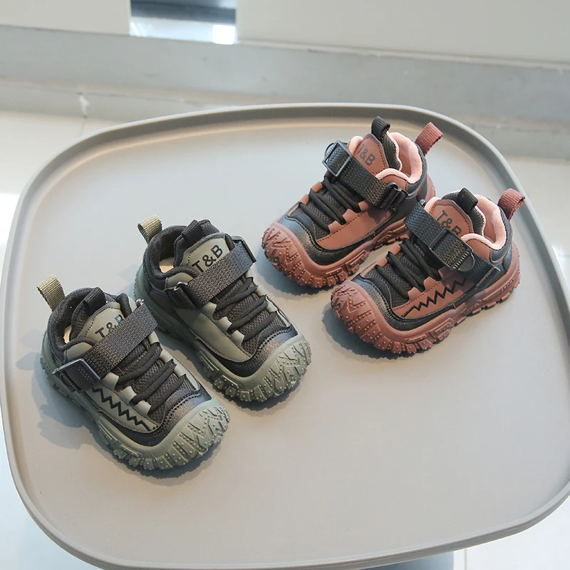 

2026 Winter New Children's Shoes Boys' Fashion Sports Shoes Girls' Breathable Casual Sports Shoes Outdoor Shoes