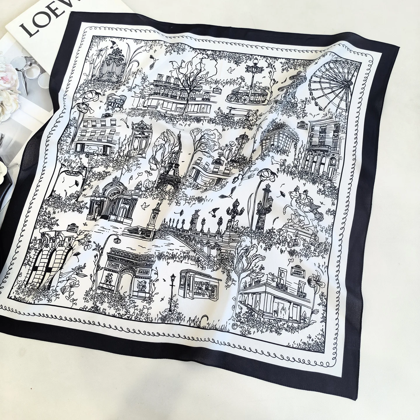 petit-foulard-pour-femmes-65-cm-bandanas-carres-en-soie-pour-femmes-accessoires-pour-cheveux-et-cou-foulard-pour-femmes-65-cm-x-65-cm