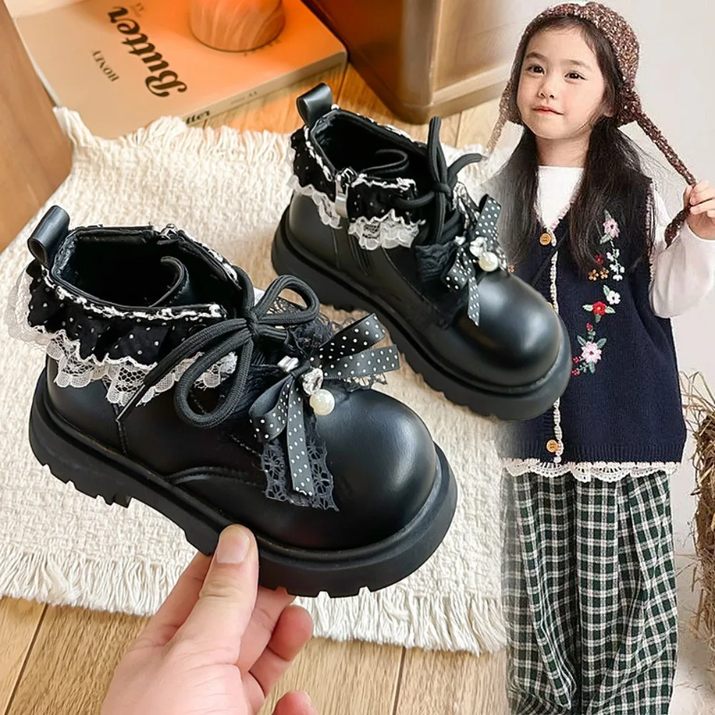 New 2026 Princess Style Kids Leather Ankle Boots with Beaded Bow Soft Sole for Girls Autumn Classic Christmas Party Footwear