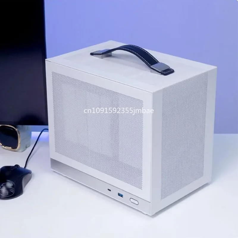G200 Desktop Computer Mini Case Portable Portable ITX Backpack Main Case Desktop TYPEC In Stock