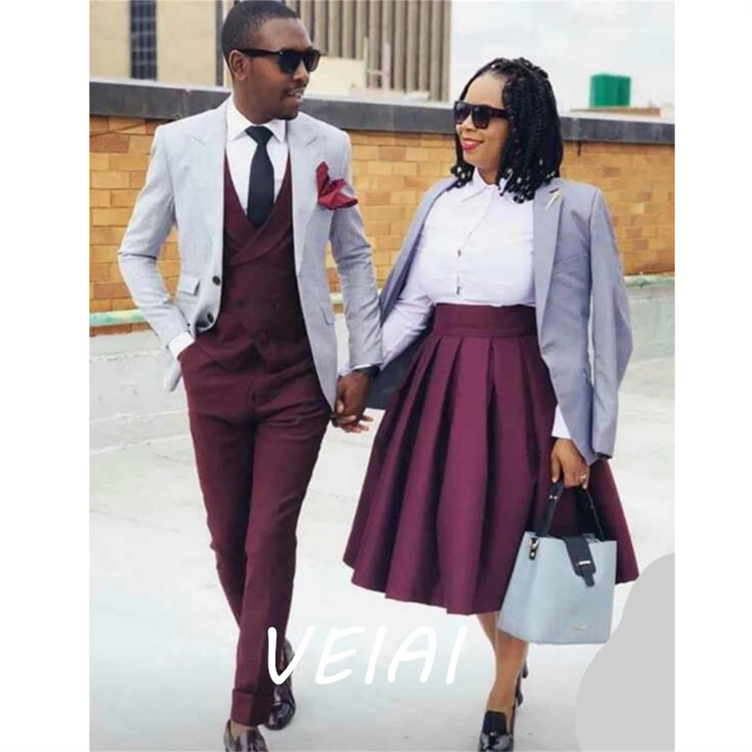 

CustomizedLatest Design Two Button Red Groom Tuxedos Notch Lapel Groomsmen Best Man Mens Wedding Suits Three Piece Suit(Jacket+P