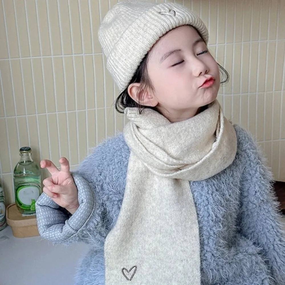

New Warm Scarf Hat Set Windproof Love Heart Embroidery Neck Warmer Coldproof Pullover Cap Autumn and Winter