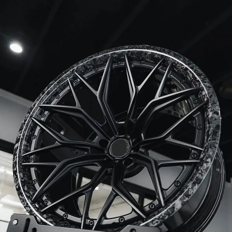 5x120 5x112 5x114.3 18-24 بوصة 2/3-قطعة خفيفة الوزن مزورة من ألياف الكربون عجلات سباق الحافات لامبورغيني فيراري