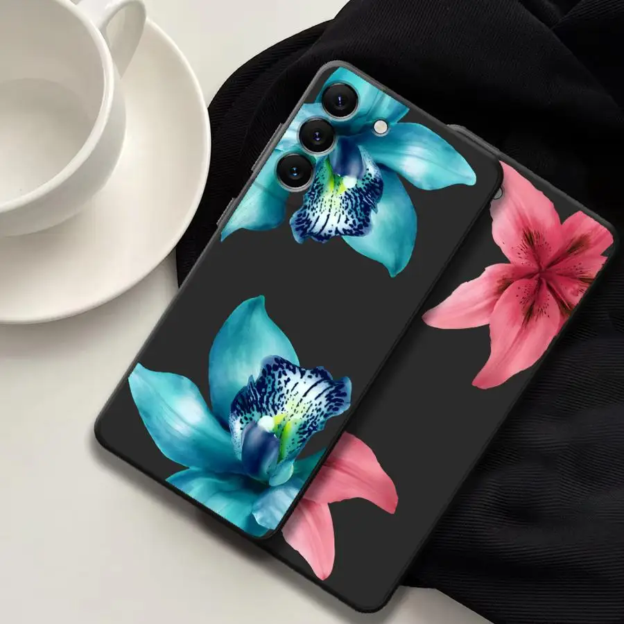 Beautiful Petal Art Case for Samsung Galaxy A37 A05 A73 A51 A06 A57 A15 A25 A16 A23 Phone Cover A13 A53 A52 A55 A17 A12 A36 A70