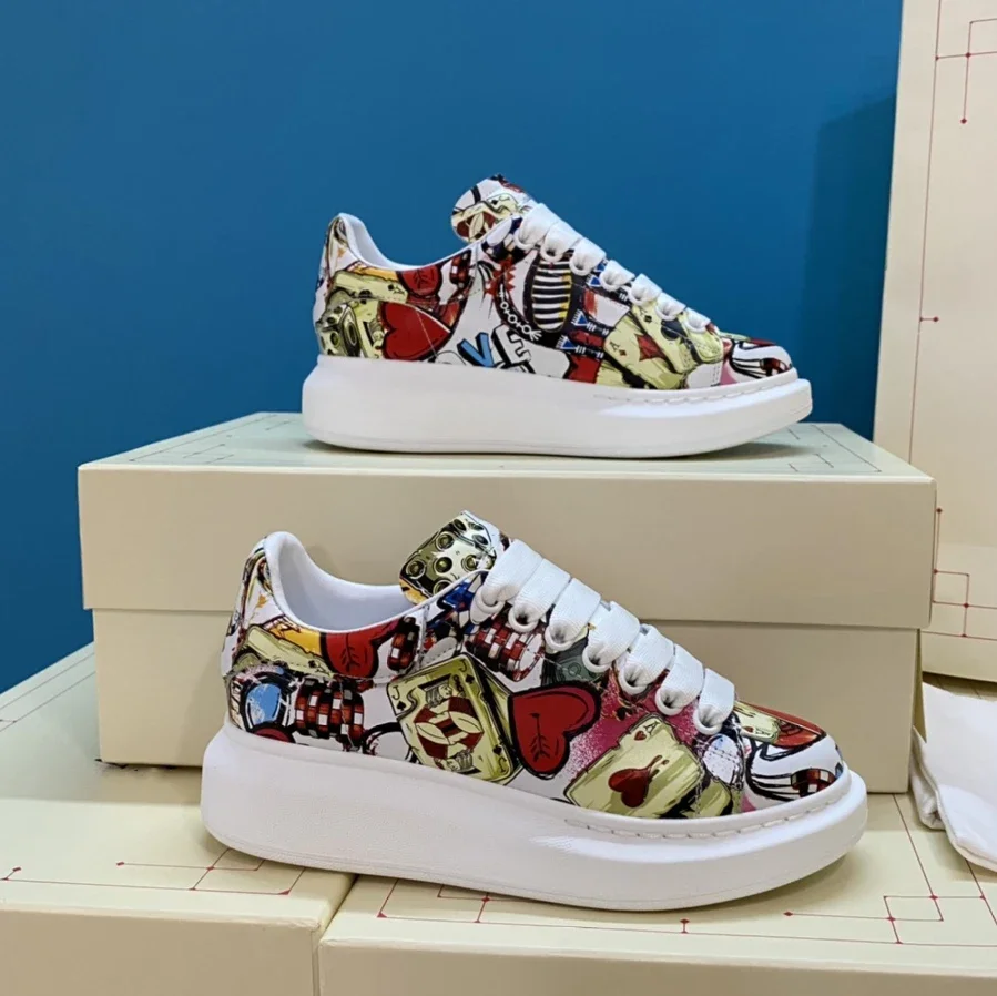 

Top High Quality Womens Trendy Casual Shoes 34-46 Luxury Mens Real Leather Unisex Sneakers Designr Lovers Tide Shoes YN00872
