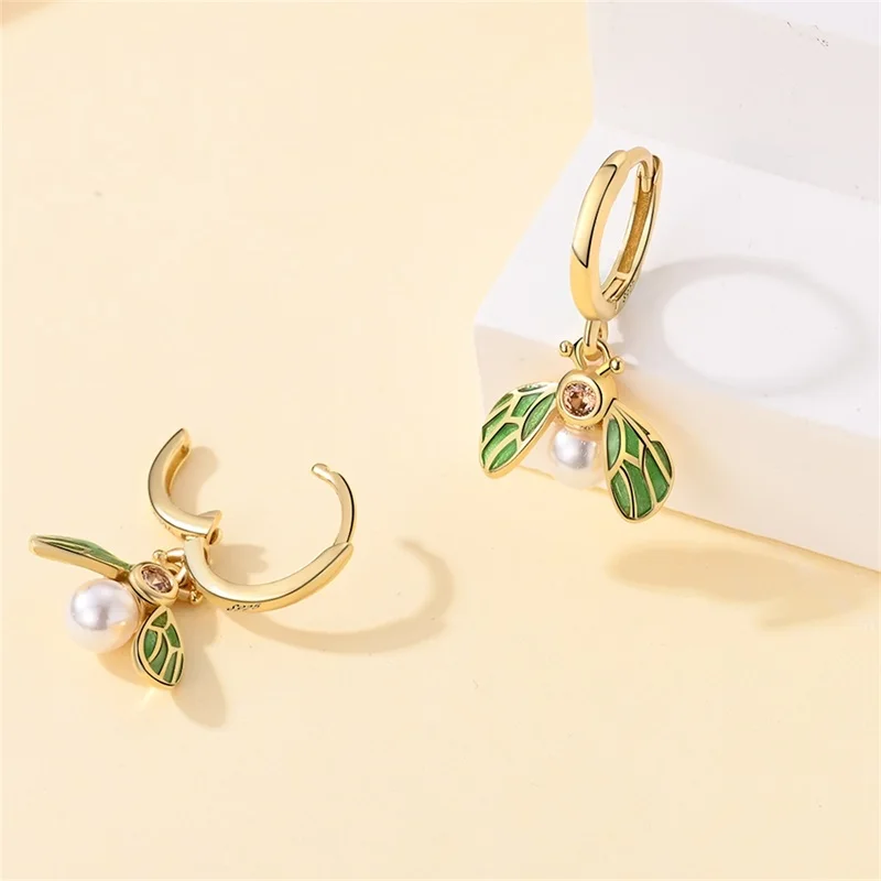 2024 New in 925 Sterling Silver Bee Series Hoops Inlaid Zircon Earrings For Women Fashion Wedding Party Gift fine Jewelry