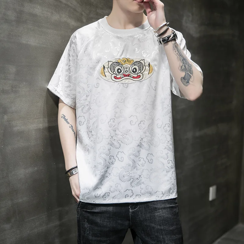 Summer 2026 Loose Fit Embroidery T-Shirt Men Sun Wukong Monkey King Vintage Dragon Streetwear Chinese Style Crewneck Tee Top New