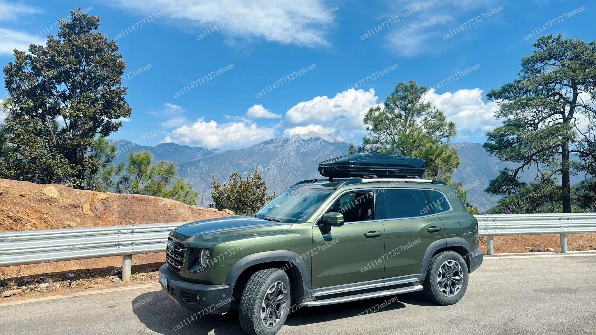 High-end roof box suitcase SUV General Motors car suitcase ultra-thin and large capacity manufacturer