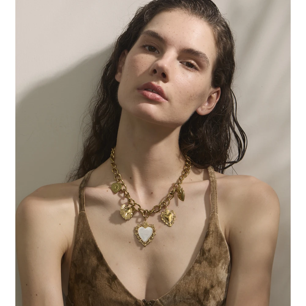 Yhpup 18K Golden Plated Stainl - Resin Art Necklace 评论和价格