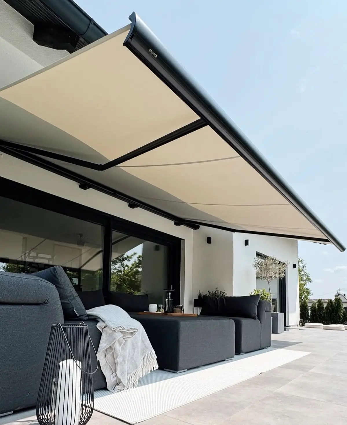 Motorized Folding Arm Canopy Awning Sunshade for Patio Retractable Box Awning for Outdoor Terrace Balcony Use Rainproof Function
