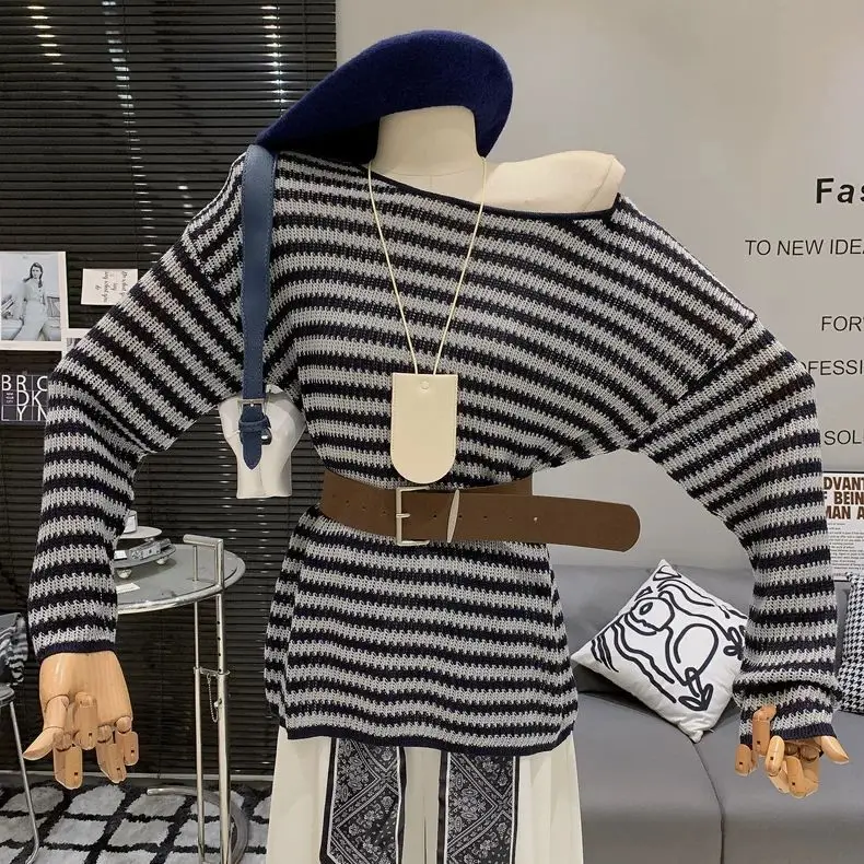 

Gagarich Korean 2025 Retro Lazy Style Striped Round Neck Tied Waist Design Versatile Loose Age Reducing Knitted Top Women