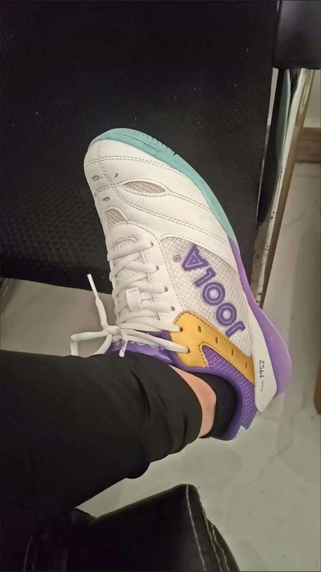 

New Hot Sale Breathable Professional Training Table Tennis Match Shoes Comfortable Lightweight Wear-resistant Table Tennis Shoes