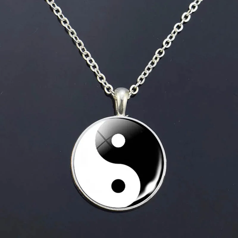 Pop Art Photo Necklace Yin Yang Tai Chi Symbol Pendant Jewelry Yin Yang Bagua Diagram Necklace Men Women Jewelry Gifts