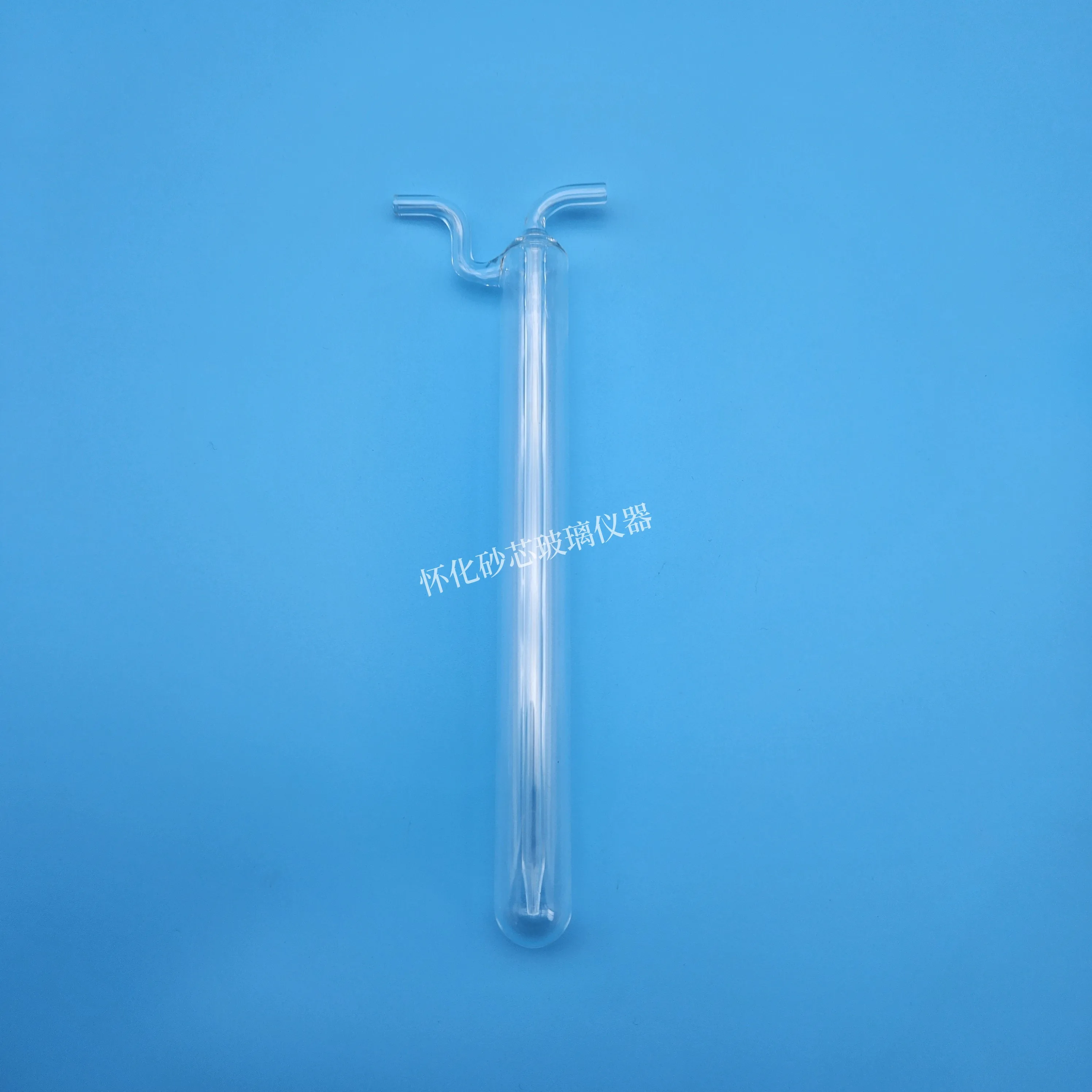 The solid sealed gas absorption tube for the determination of toxic gases is made of high borosilicate glass material.