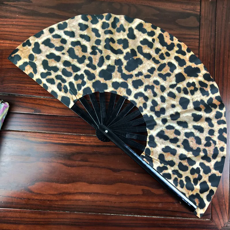 34cm Large Kung Fu Fan Loud Bamboo Folding Fan Craft Gifts Stage Performance Dance Party Photography Props Leopard Grain Fan