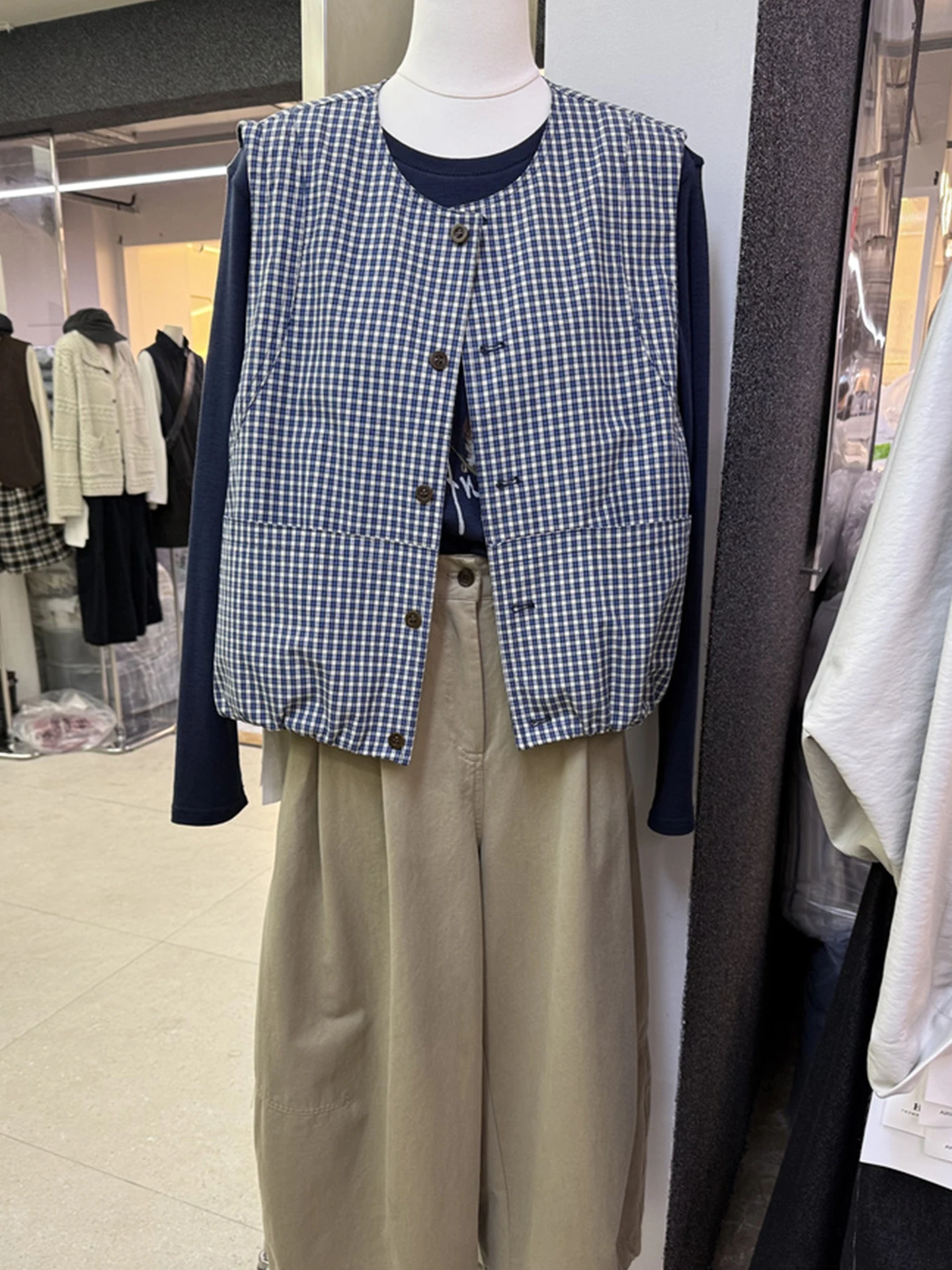 

Single-Button round Ne Svel Vest Color Blo Layering Cardigan Sle Women's Faion Autumn Wear Age-Defng Top