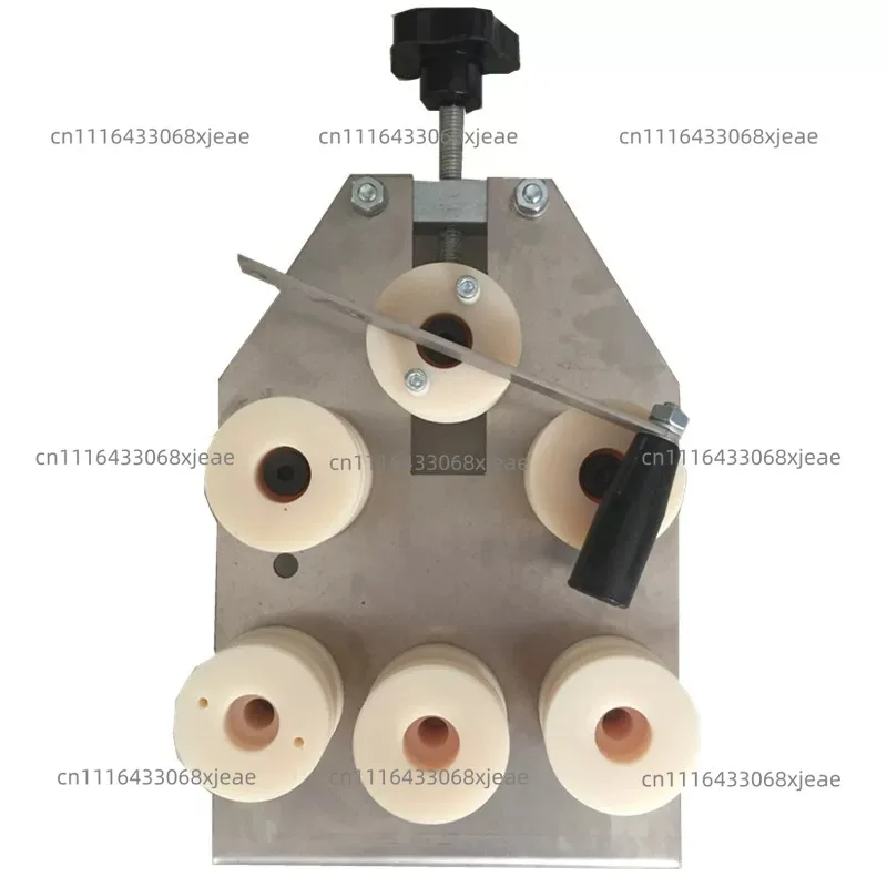 Hand-Operated Bending Machine For Curved Aluminum Spacers