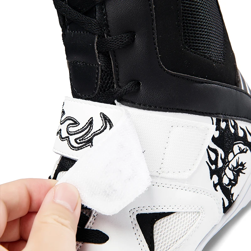 2025 Nw Product Launch Boxing Wrestling Fitness Training Shoes, Lightweight and Anti Slip, Guarding