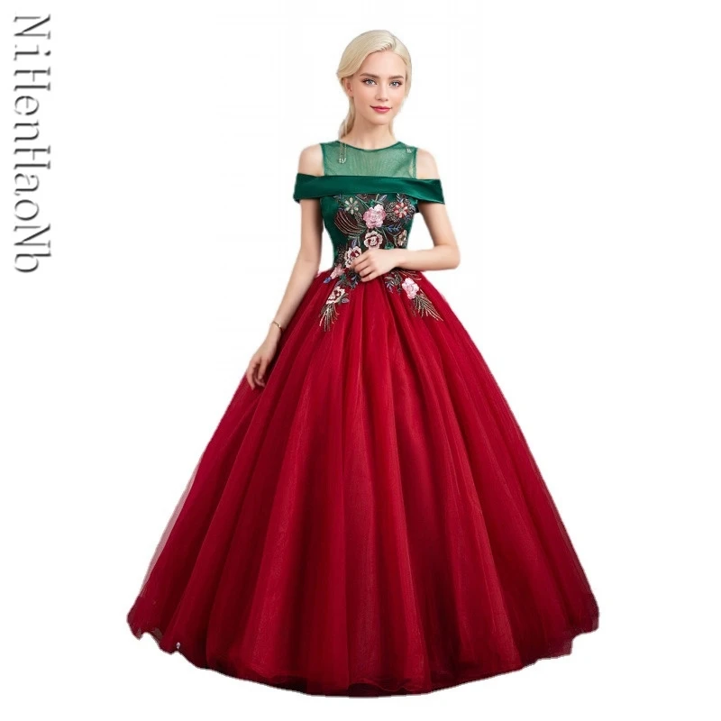 

Princess Green Satin Red Lace Embroidery Flower Quinceanera Dresses Ball Gown Party Stage Lace Up Evening Dress