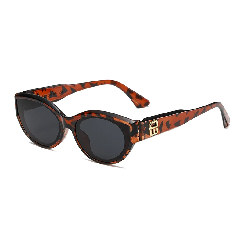 Women Retro Cat Eye Sunglasses Small Oval Shades UV400 Protection Fashion Outdoor Beach Driving Eyewear Unisex view 4