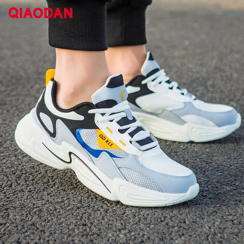 

QIAODAN Marathon Racing Running Shoes Men's 2025 Mesh Breathable Lightweight Sport Shoes Thick-Soled Hiking Sneakers XM15220326