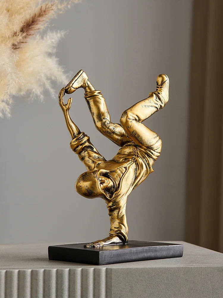 

Home Decor Statuette Abstract Art Golden Figure Ornament Resin Living Room Study Office Desktop Figurine Decoration Customized