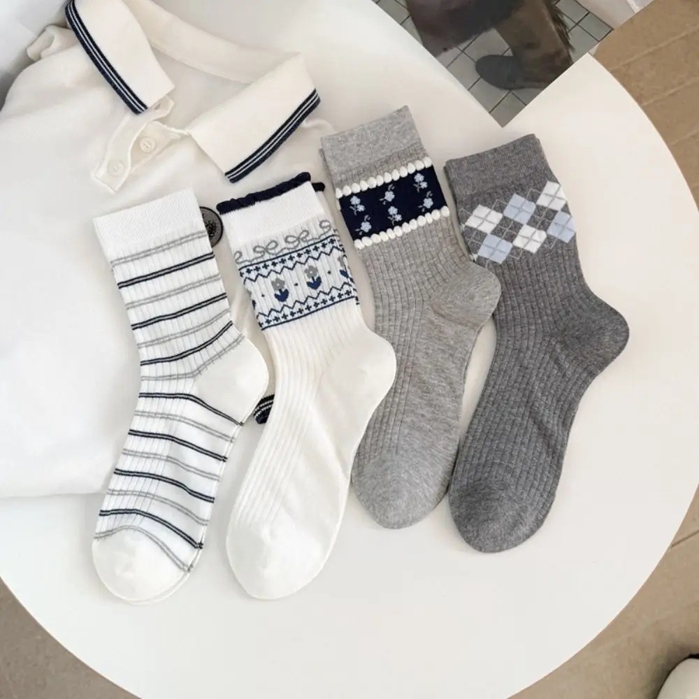 One Size Korean Style Cotton Socks Small Flower Light Mid-calf Socks Breathable Grey Checkered Boneless Pile Socks Spring Summer