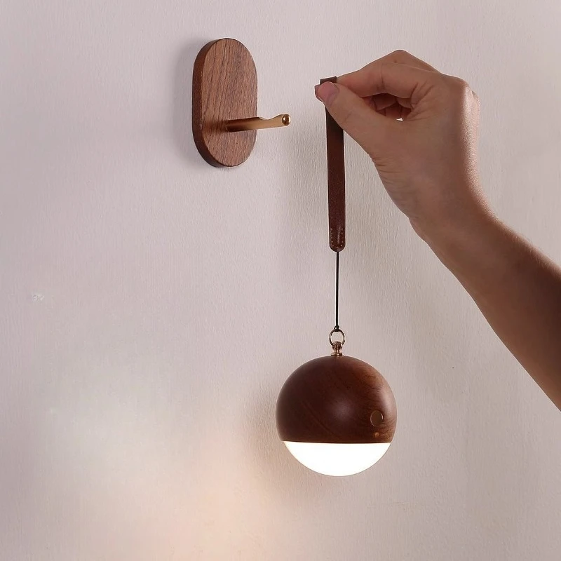 

Unplugged charging chandelier, non-punching wiring magnetic induction lamp