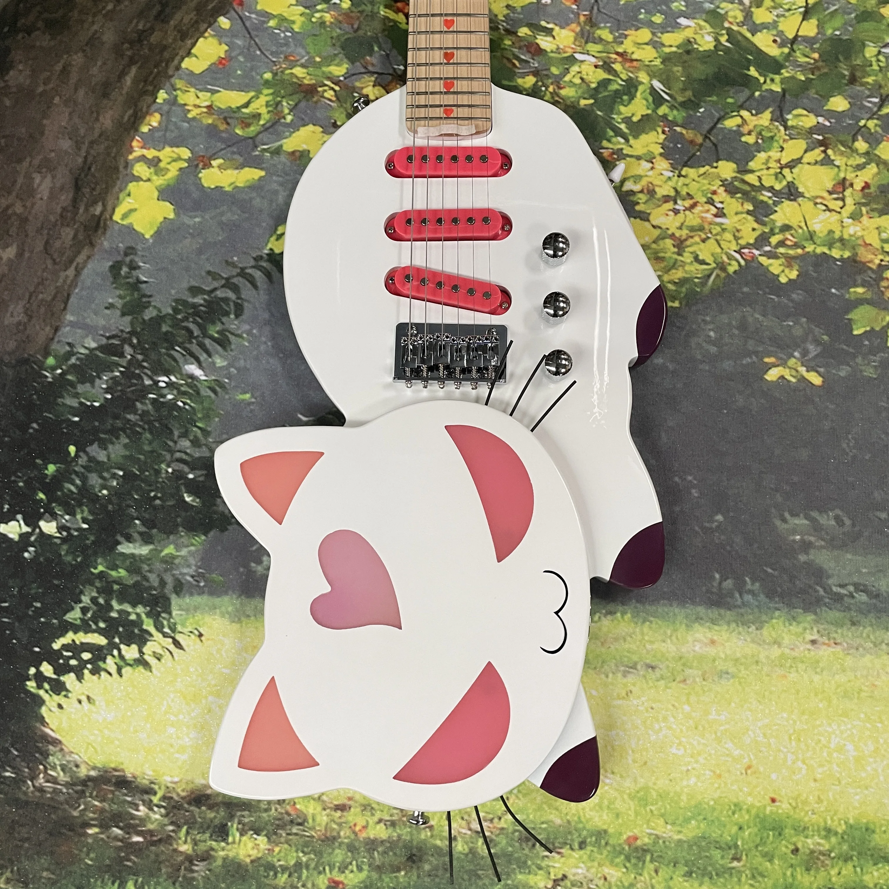 Heart Shape Electric Guitar, White Gloss, Pink Purple Cat Art, 3 Single Coils, Chrome Fixed Bridge, Cute Stage Collectible
