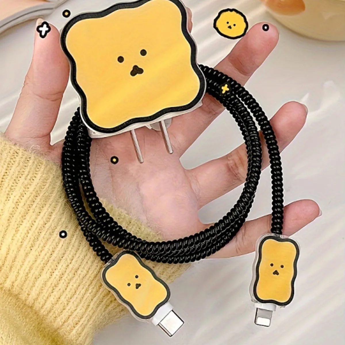 Cute Bear 3D Cartoon Cable Protector For iPhone / iPad 18W/20W Charger Case Phone Wire Cord Organizers