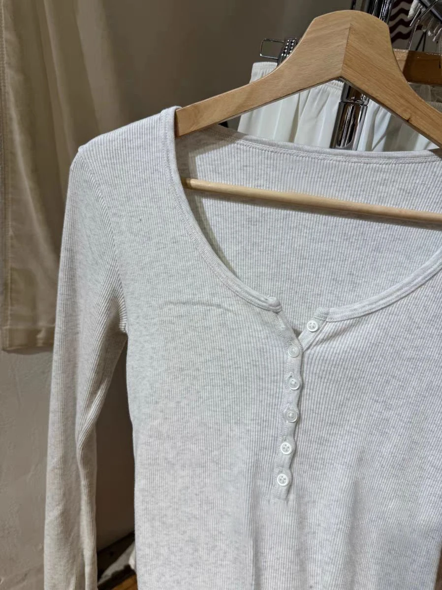 Buttons Ribbed Slim Long Sleeve T-shirts Women Autumn O-Neck Cotton Tees Tops Female Solid Simple Basic Tshirts Top Y2k Clothes